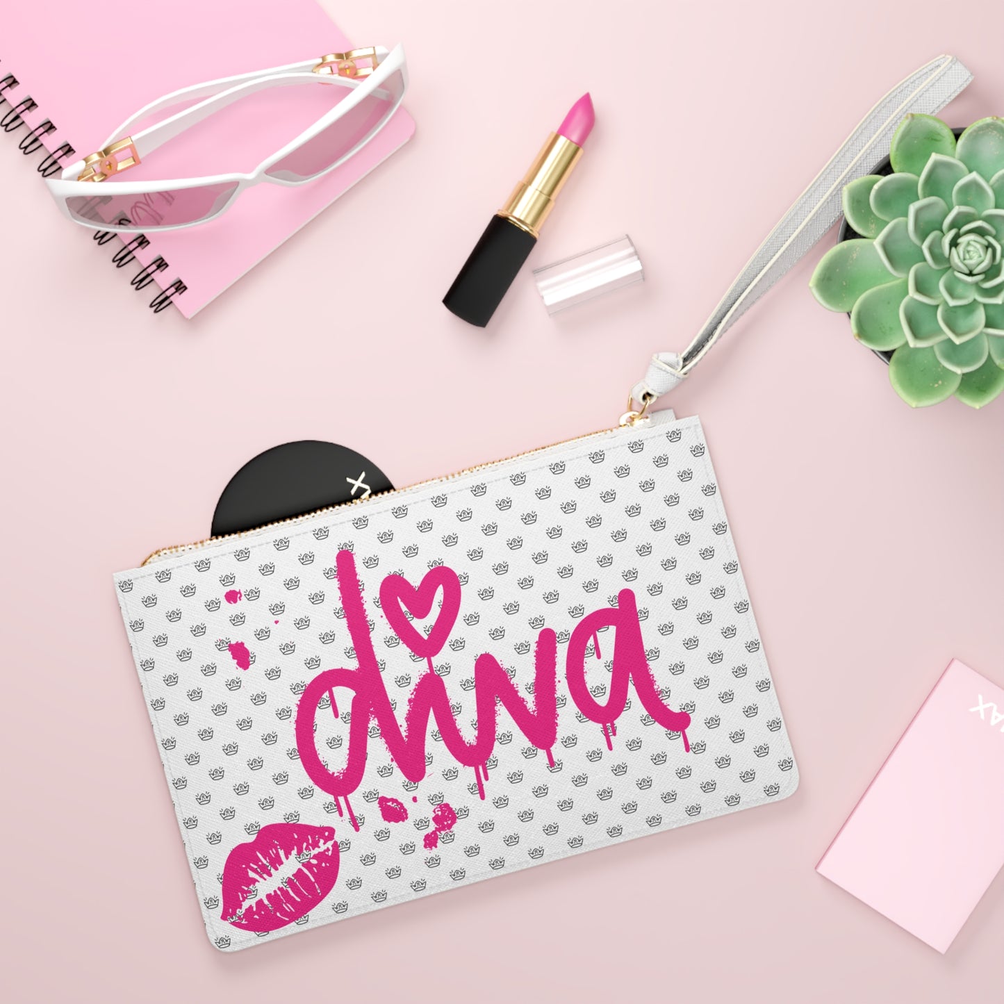 Diva Wallet Clutch Bag: Edgy Style for the Bold and Fearless